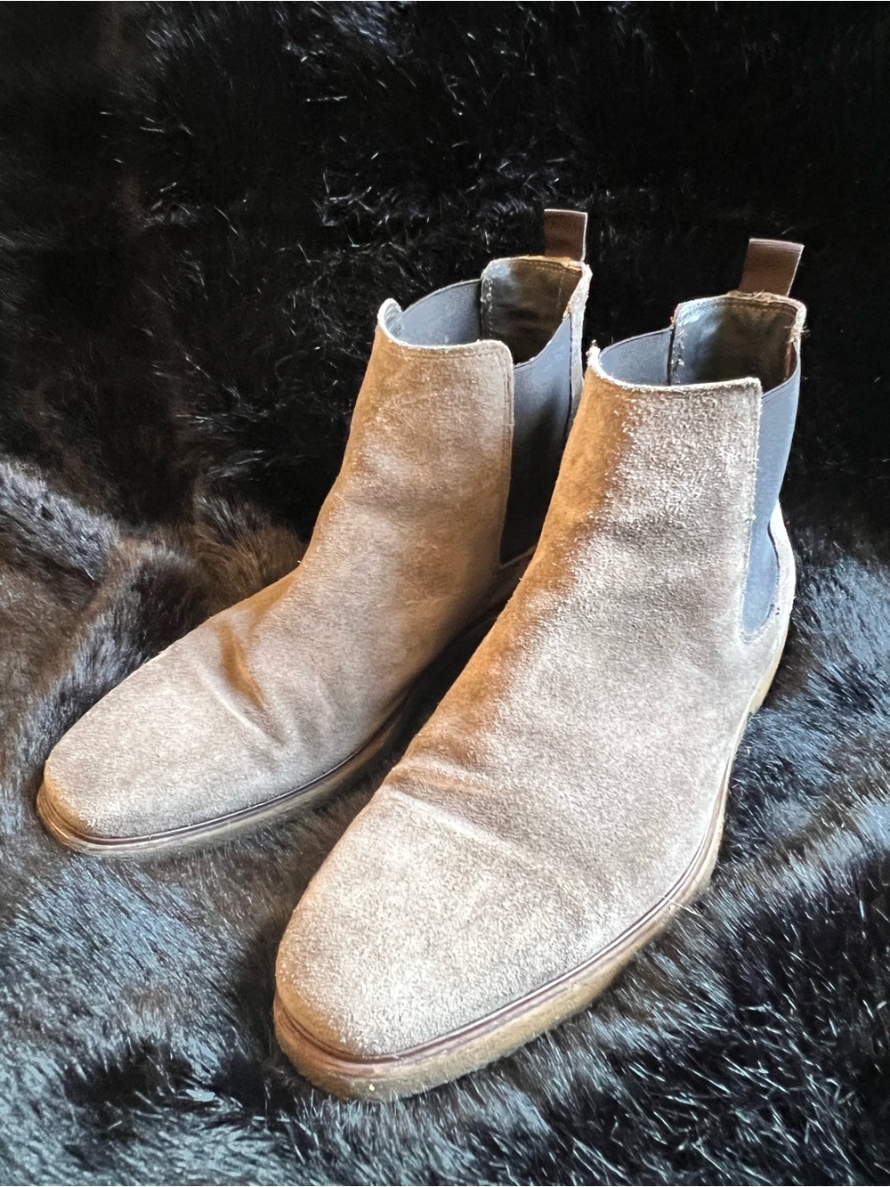 To Boot New York Men's Suede Chelsea Boots in Light Brown